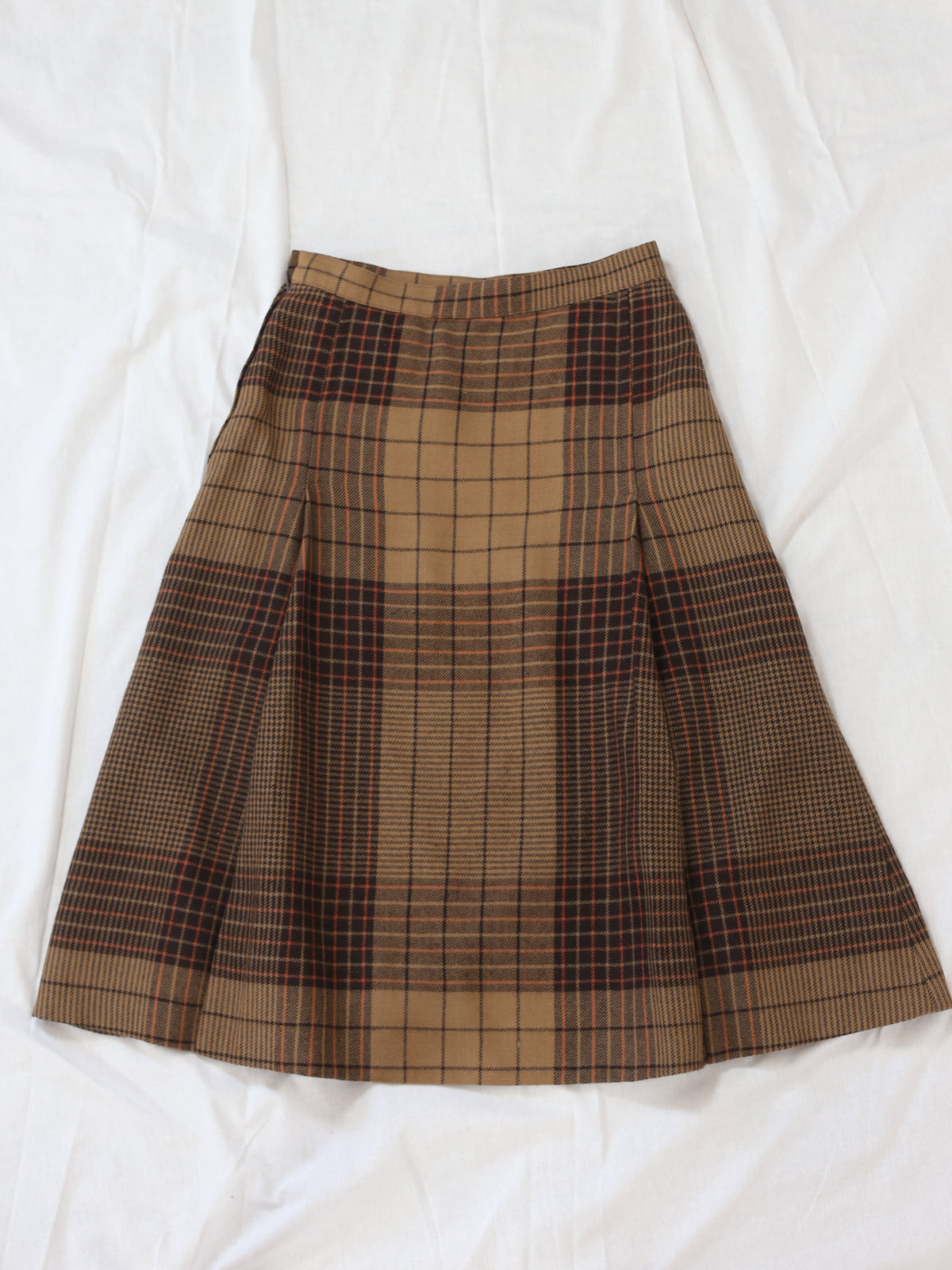 plaid Burberry skirt, XS-S