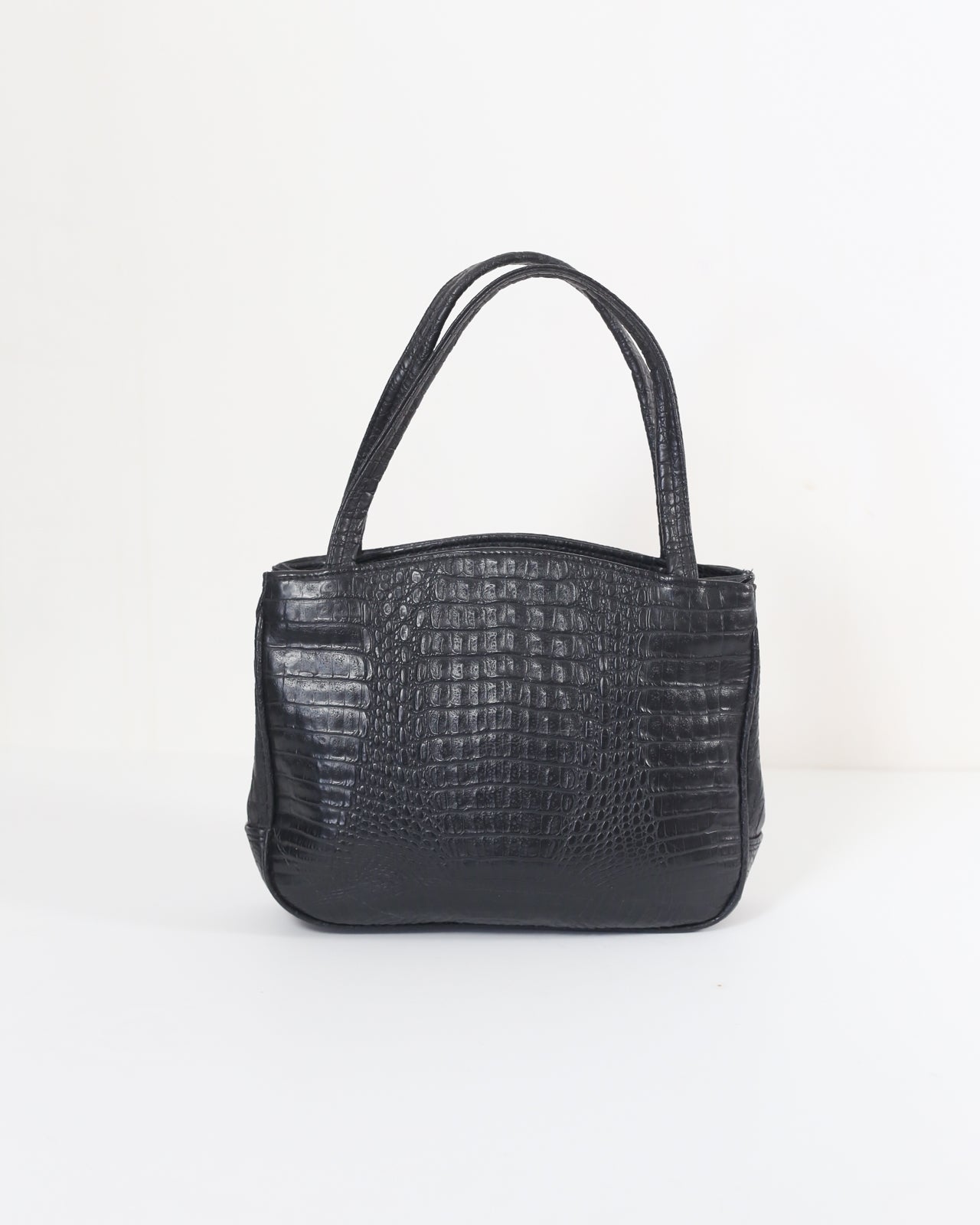 boxy shoulder bag