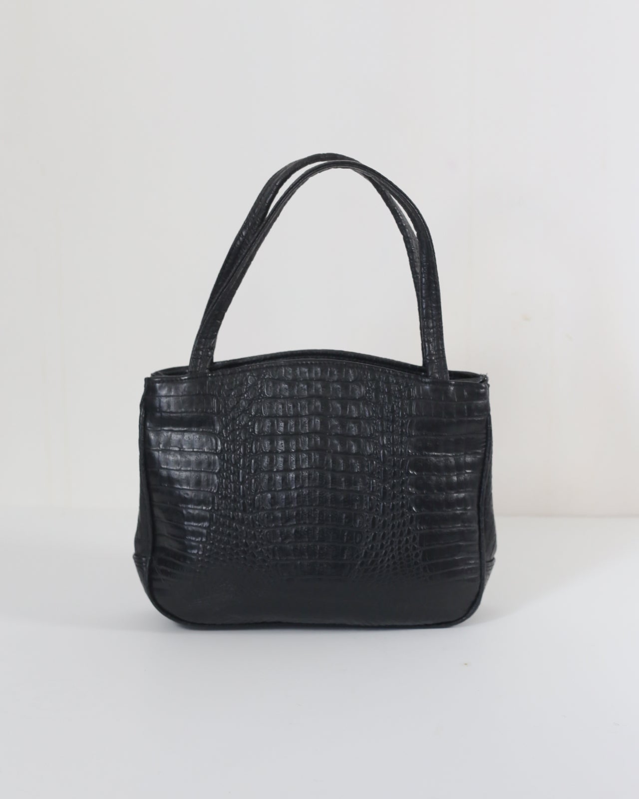 boxy shoulder bag