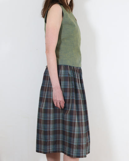 plaid skirt