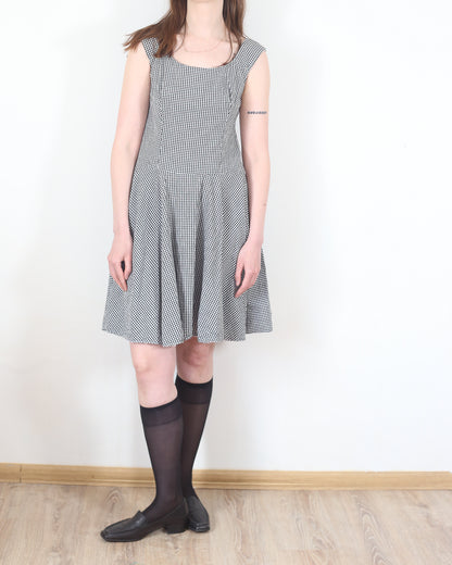 black&white dress, M