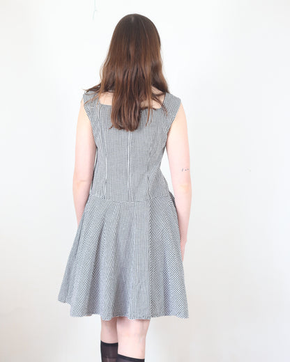 black&white dress, M