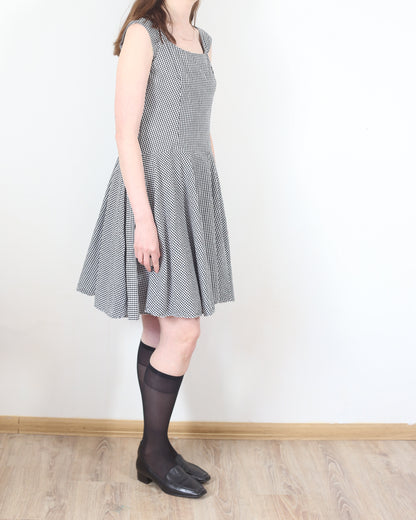 black&white dress, M