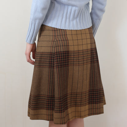 plaid Burberry skirt, XS-S