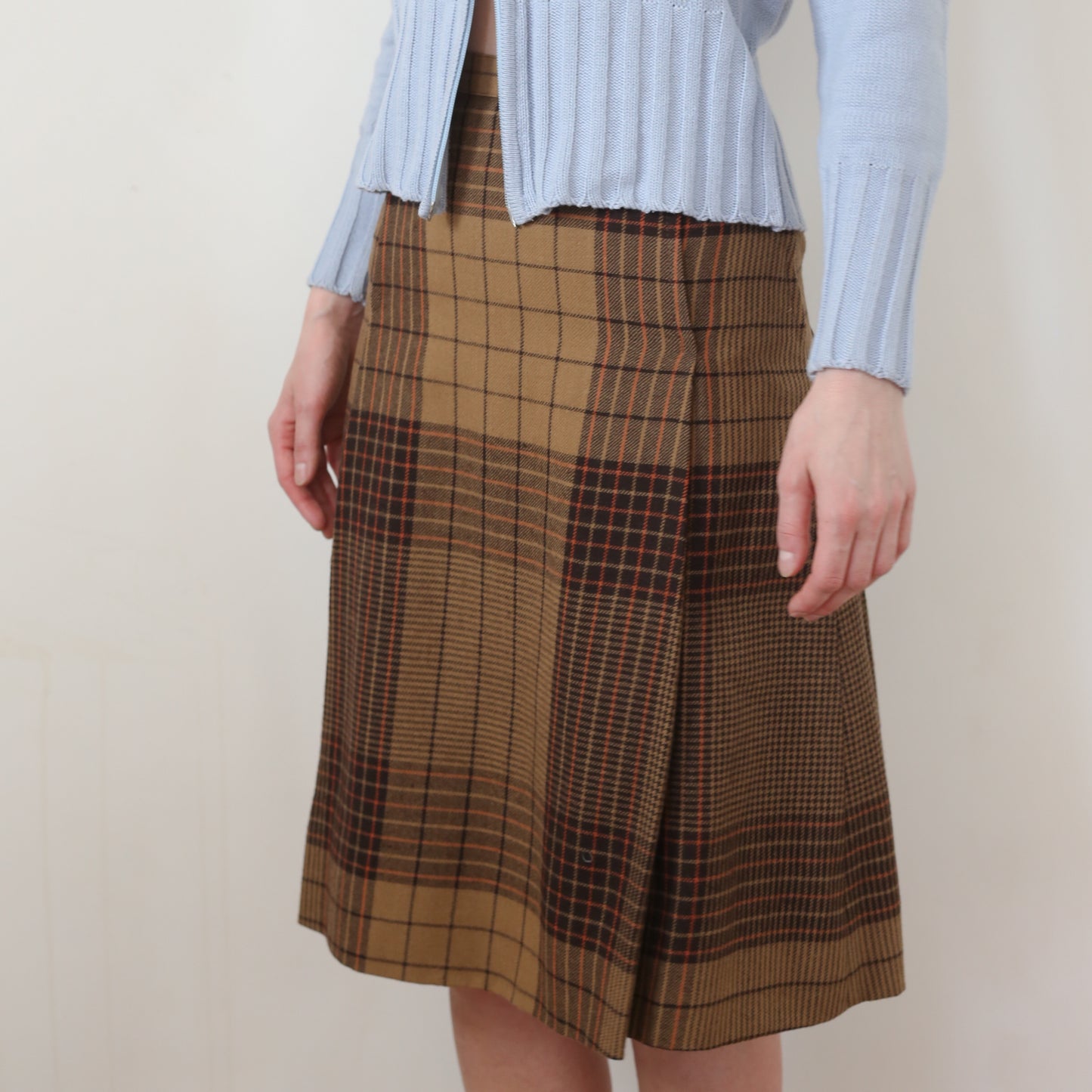 plaid Burberry skirt, XS-S