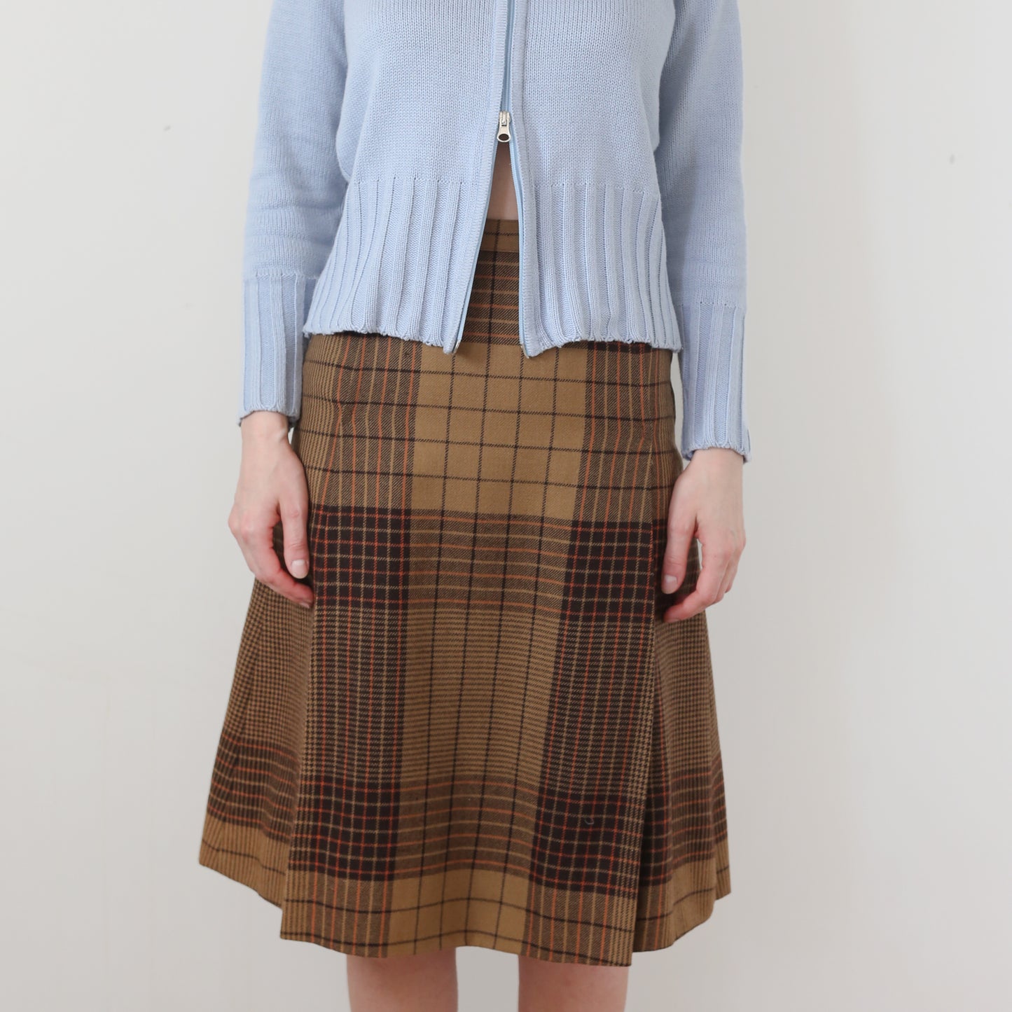 plaid Burberry skirt, XS-S