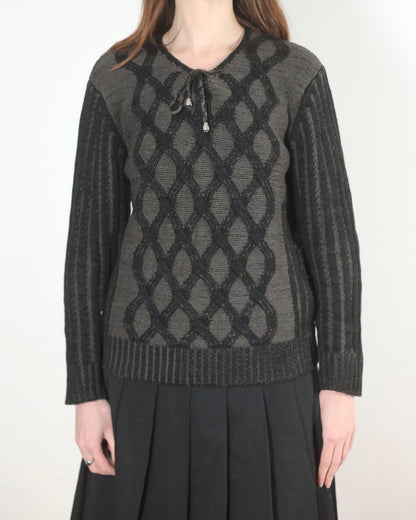 charcoal sweater M-L
